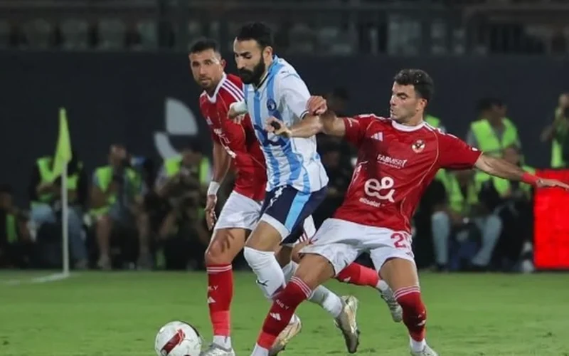 صافرة دولية.. لجنة الحكام تعلن عن إدارة مباراة الأهلي ووادي دجلة في الدوري المصري